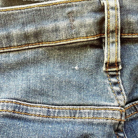 26 Button Fly Skinny Raw Hem Jeans Free People - Picture 6 of 7